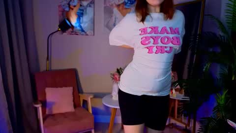 Snapshot of fairy_tara chatting on November 15, 2025, 9:21 pm Tara online show from November 15, 2025, 9:21 pm