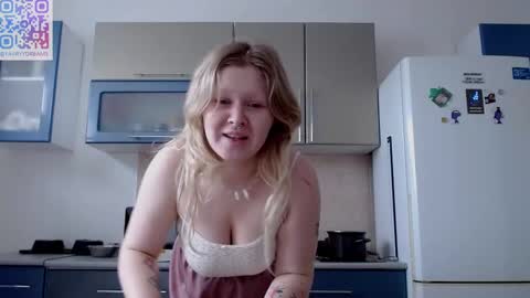 Snapshot of fairydreams_ chatting on February 10, 2025, 11:36 am Arisha online show from February 10, 2025, 11:36 am