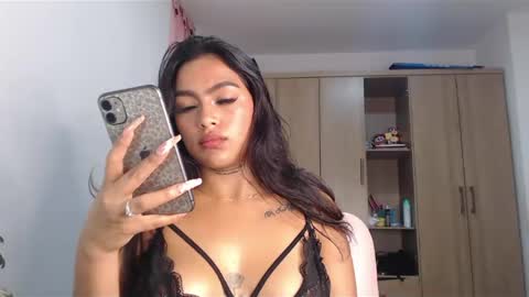 fairylatin online show from January 5, 2025, 11:26 am