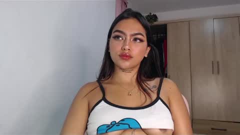 fairylatin online show from January 24, 2025, 11:26 am