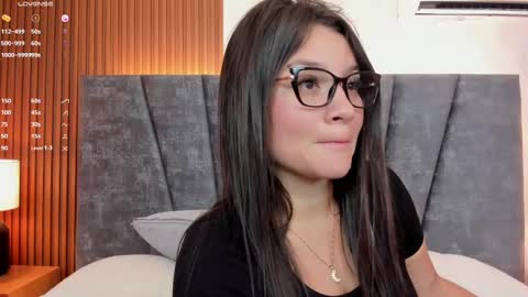 Snapshot of falaksweet_ chatting on February 22, 2025, 3:25 pm Leila.... online show from February 22, 2025, 3:25 pm