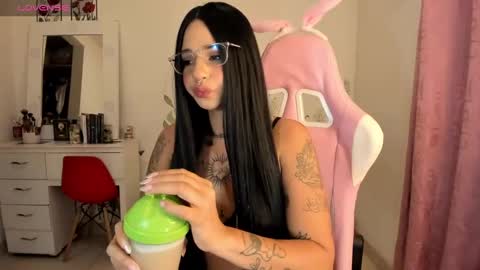 Snapshot of fallenangel_g chatting on December 29, 2024, 2:49 am Fallen Angel online show from December 29, 2024, 2:49 am