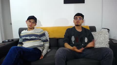 FallGays online show from December 24, 2024, 3:26 pm