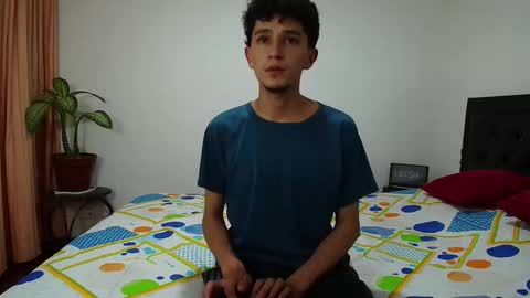 FallGays online show from November 17, 2025, 11:54 pm