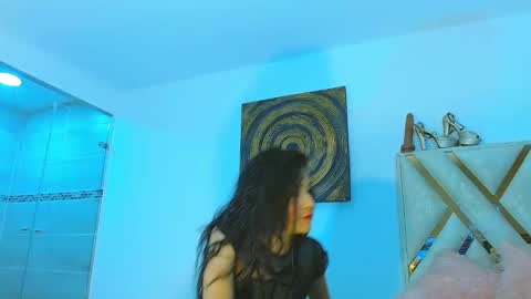 Andrea online show from December 21, 2025, 8:10 am