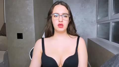 Snapshot of fancy_bunny chatting on February 4, 2025, 2:53 pm fancy bunny online show from February 4, 2025, 2:53 pm