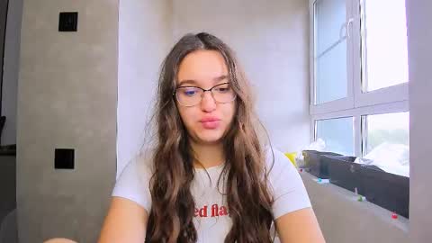 Snapshot of fancy_bunny chatting on September 22, 2025, 6:26 am fancy bunny online show from September 22, 2025, 6:26 am