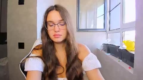 Snapshot of fancy_bunny chatting on September 24, 2025, 9:12 am fancy bunny online show from September 24, 2025, 9:12 am