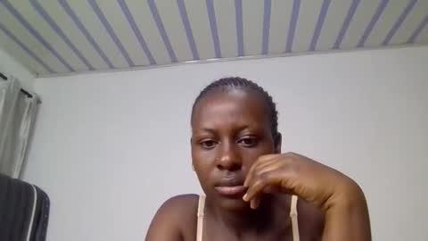 FANCY online show from November 28, 2025, 12:35 am