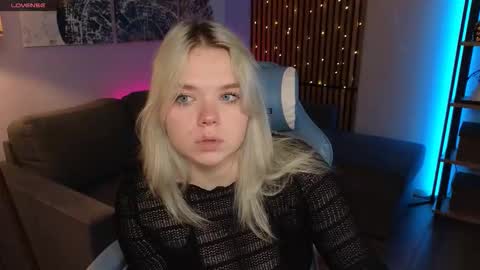 Snapshot of fancybella chatting on November 21, 2025, 9:41 am Bella online show from November 21, 2025, 9:41 am