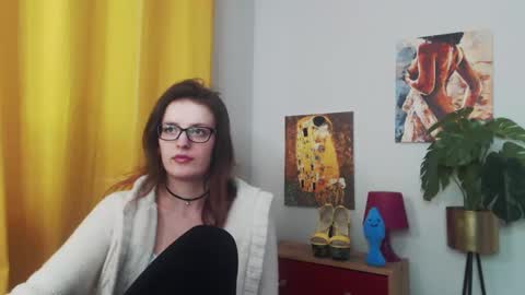 Nadine online show from January 24, 2025, 9:28 am