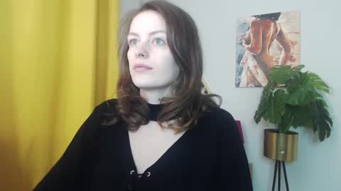 Nadine online show from December 15, 2025, 5:34 am