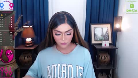 Snapshot of fantacyoflove chatting on December 17, 2024, 8:45 am YASI online show from December 17, 2024, 8:45 am