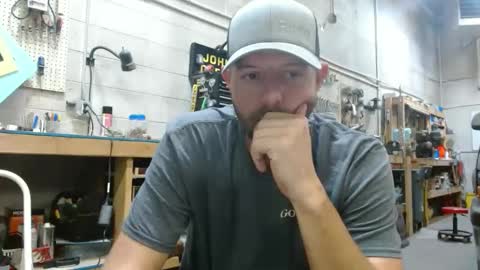 Snapshot of farmboy4720 chatting on September 13, 2025, 2:17 pm farmboy4720 online show from September 13, 2025, 2:17 pm