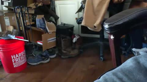 Snapshot of farmershawn chatting on January 9, 2025, 1:45 pm Shawn online show from January 9, 2025, 1:45 pm