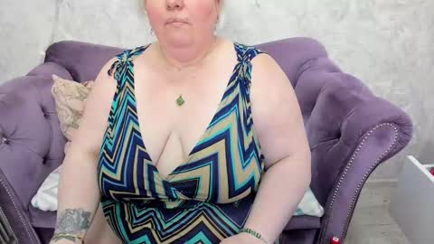 fashiona online show from January 30, 2025, 6:46 am