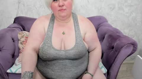 fashiona online show from February 7, 2025, 10:41 pm