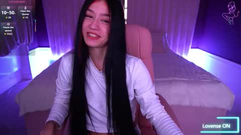 Snapshot of fatalenellie chatting on November 10, 2025, 9:14 pm Nellie online show from November 10, 2025, 9:14 pm