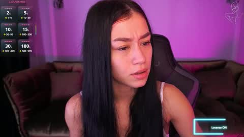 Snapshot of fatalenellie chatting on November 28, 2025, 10:23 pm Nellie online show from November 28, 2025, 10:23 pm