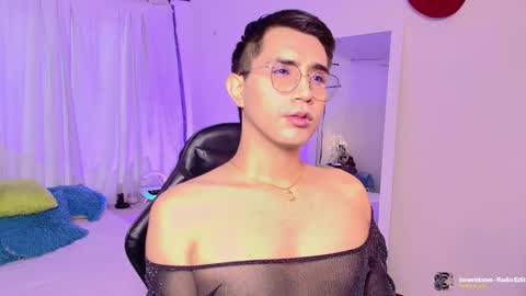 Johan online show from November 12, 2025, 6:52 pm