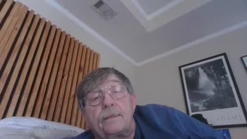 Snapshot of fatdickad chatting on October 18, 2025, 3:35 pm fatdickad online show from October 18, 2025, 3:35 pm