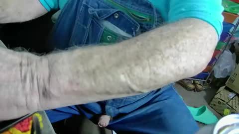 Snapshot of fatfreddythecat chatting on February 21, 2025, 9:32 pm Fred. online show from February 21, 2025, 9:32 pm