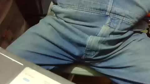 Snapshot of fatfreddythecat chatting on October 14, 2025, 4:30 pm Fred. online show from October 14, 2025, 4:30 pm