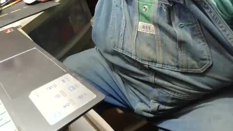 Snapshot of fatfreddythecat chatting on November 3, 2025, 4:03 am Fred. online show from November 3, 2025, 4:03 am