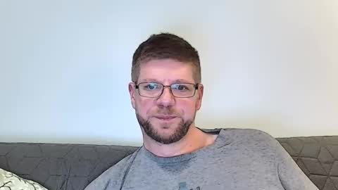 Snapshot of fattenmenow chatting on November 21, 2025, 11:25 pm fattenmenow online show from November 21, 2025, 11:25 pm