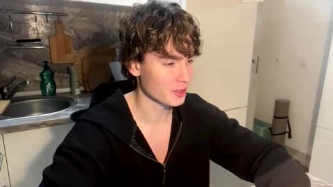 Snapshot of faustfrost chatting on November 26, 2025, 3:35 pm Faust online show from November 26, 2025, 3:35 pm