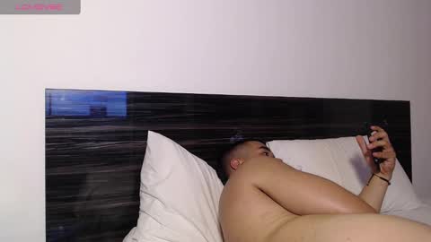 Snapshot of faustosaenz chatting on February 19, 2025, 1:08 am FAUSTO online show from February 19, 2025, 1:08 am