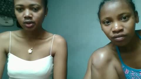 fayence09 online show from September 10, 2025, 1:11 pm