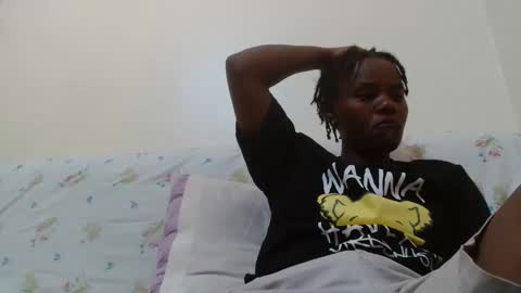 Snapshot of fayrie1 chatting on September 14, 2025, 12:59 pm fayrie1 online show from September 14, 2025, 12:59 pm