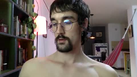 Snapshot of fazzbinderx chatting on December 11, 2024, 5:00 am fazzbinder online show from December 11, 2024, 5:00 am