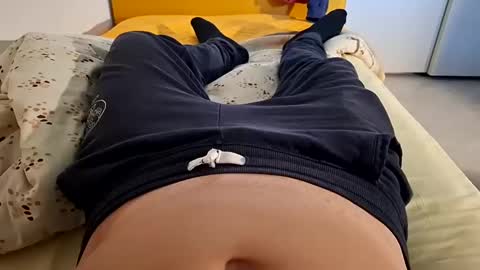 Snapshot of fede2985 chatting on December 17, 2024, 6:56 am Fede online show from December 17, 2024, 6:56 am