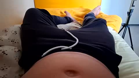 Snapshot of fede2985 chatting on December 21, 2024, 6:41 am Fede online show from December 21, 2024, 6:41 am