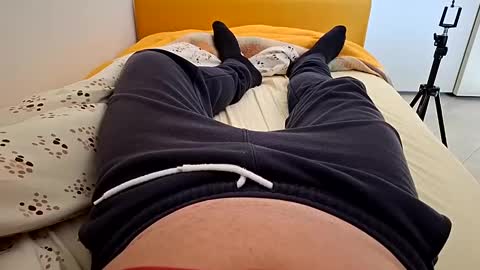 Snapshot of fede2985 chatting on January 2, 2025, 10:37 am Fede online show from January 2, 2025, 10:37 am