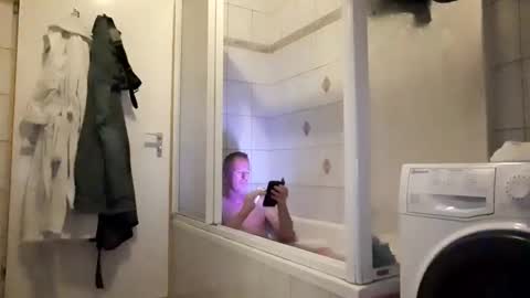 Max online show from October 31, 2025, 6:42 pm