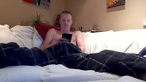 Max online show from December 16, 2025, 6:51 am