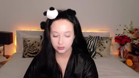 Snapshot of felicia_herceg chatting on October 31, 2025, 7:26 pm Felicia Herceg online show from October 31, 2025, 7:26 pm