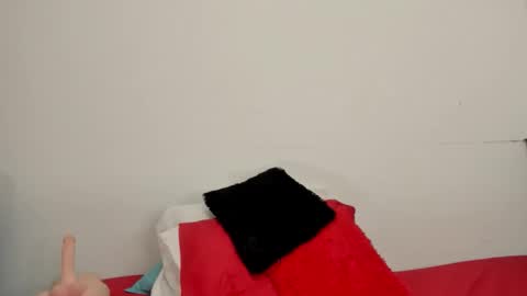 Snapshot of felina_ardiente chatting on October 4, 2025, 2:26 pm felina_ardiente online show from October 4, 2025, 2:26 pm