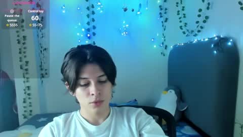 Snapshot of felix_leex chatting on December 14, 2024, 3:29 am Felix leex online show from December 14, 2024, 3:29 am