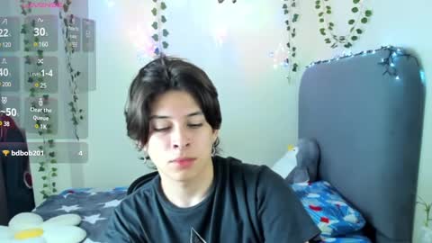 Snapshot of felix_leex chatting on December 14, 2024, 10:18 pm Felix leex online show from December 14, 2024, 10:18 pm