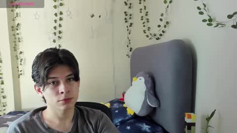 Snapshot of felix_leex chatting on January 9, 2025, 8:44 pm Felix leex online show from January 9, 2025, 8:44 pm