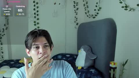 Snapshot of felix_leex chatting on January 12, 2025, 7:10 pm Felix leex online show from January 12, 2025, 7:10 pm