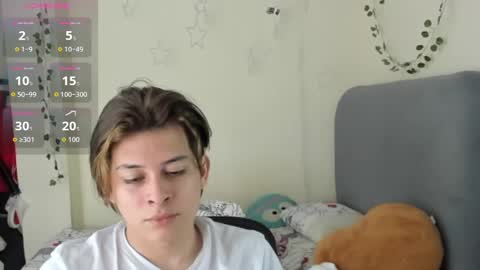 Snapshot of felix_leex chatting on October 4, 2025, 8:18 pm Felix leex online show from October 4, 2025, 8:18 pm