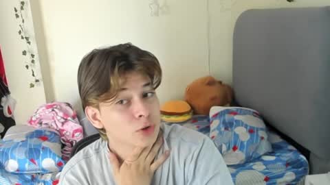 Snapshot of felix_leex chatting on October 22, 2025, 6:51 pm Felix leex online show from October 22, 2025, 6:51 pm