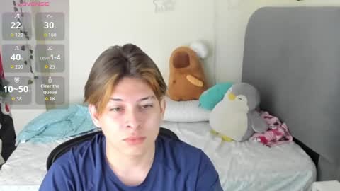 Snapshot of felix_leex chatting on November 2, 2025, 6:43 pm Felix leex online show from November 2, 2025, 6:43 pm