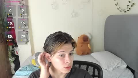 Snapshot of felix_leex chatting on November 7, 2025, 7:03 pm Felix leex online show from November 7, 2025, 7:03 pm