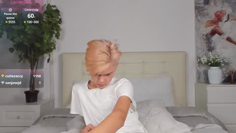 Snapshot of felix_rey chatting on February 6, 2025, 7:51 pm Felix online show from February 6, 2025, 7:51 pm